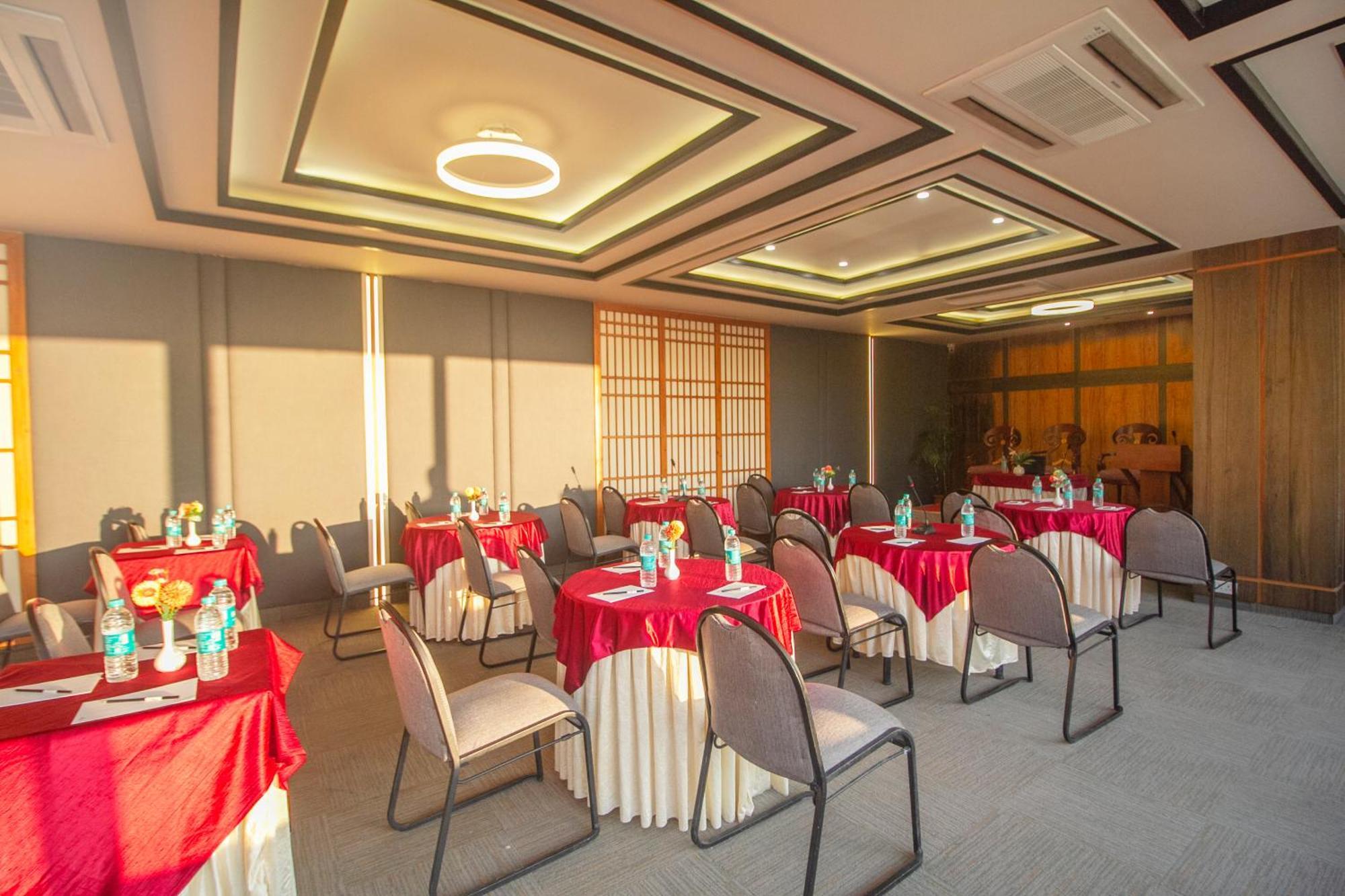 Amritara Surya, Mcleodganj, Dharamshala Hotel ภายนอก รูปภาพ