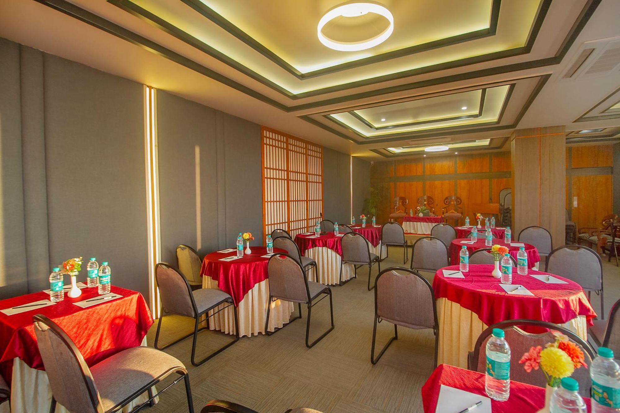 Amritara Surya, Mcleodganj, Dharamshala Hotel ภายนอก รูปภาพ
