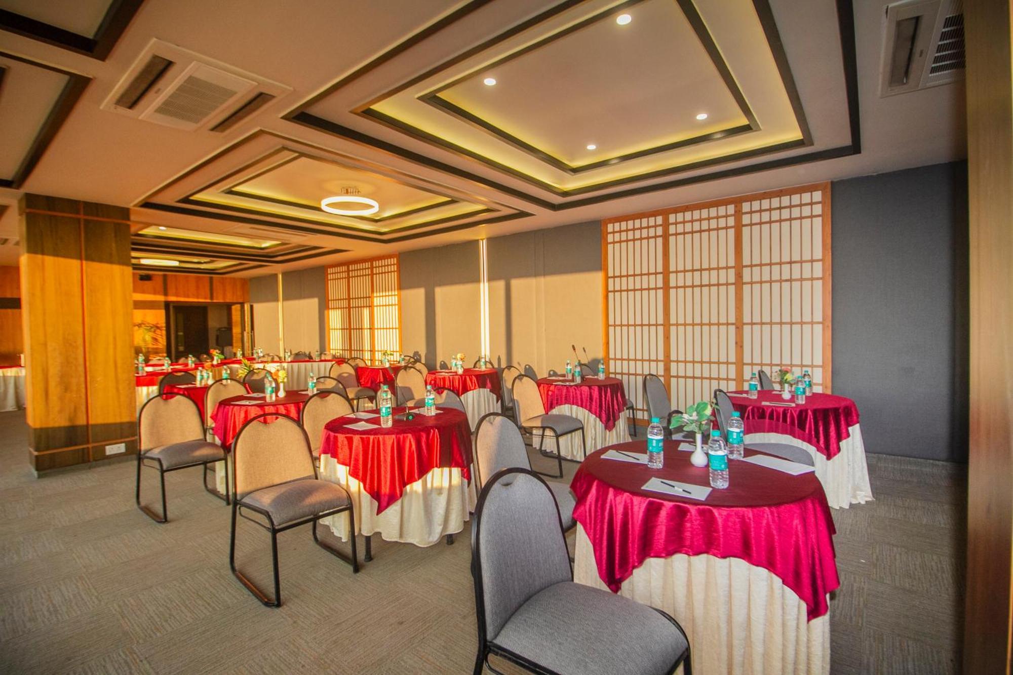 Amritara Surya, Mcleodganj, Dharamshala Hotel ภายนอก รูปภาพ