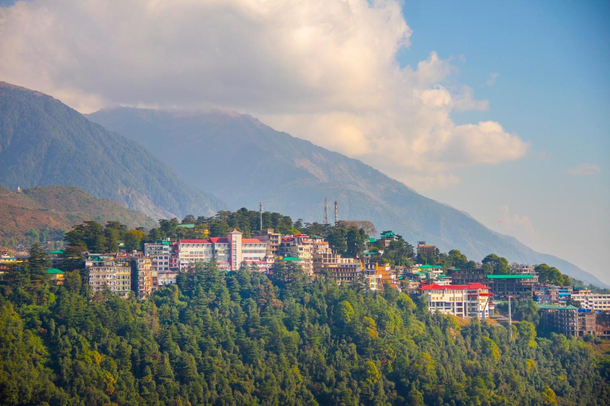 Amritara Surya, Mcleodganj, Dharamshala Hotel ภายนอก รูปภาพ